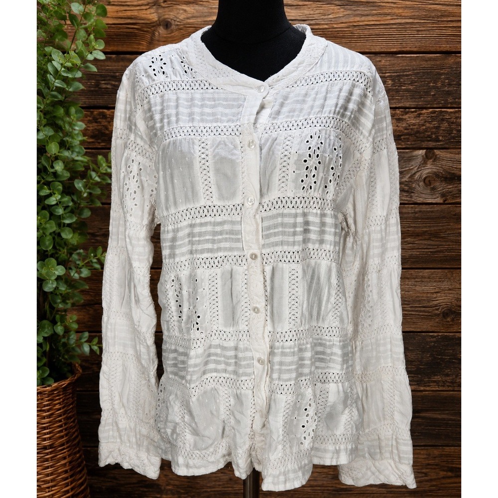 Women's Dylan Size XL White Eyelet Lace Button Front Blouse Cotton Cottagecore